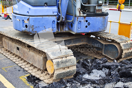 Image of Dragline on the ground