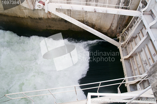 Image of Floodgate at water reservoir