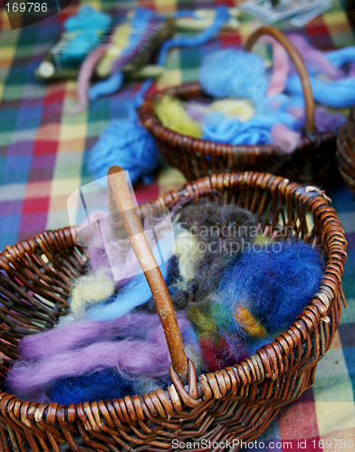 Image of Wool in baskets 1