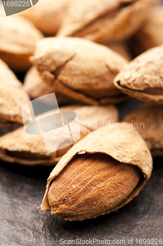 Image of Sweet almonds with kernel 