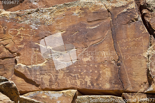 Image of petroglyphs of NIne Mile Canyon