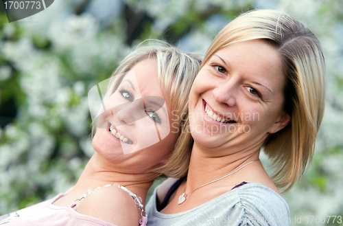 Image of Happy sisters 