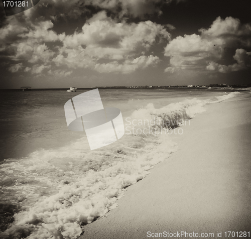 Image of Turquoise Waters of Caribbean Sea with Sky on Background