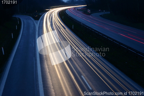 Image of night traffic