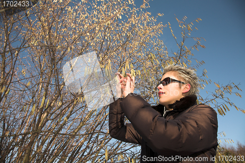 Image of happy woman outdoor