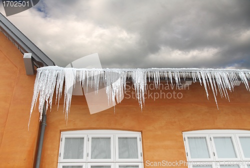 Image of winter house