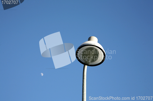 Image of street lamp