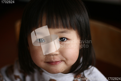 Image of children eating