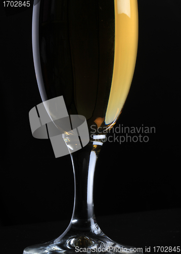 Image of Glass of vine