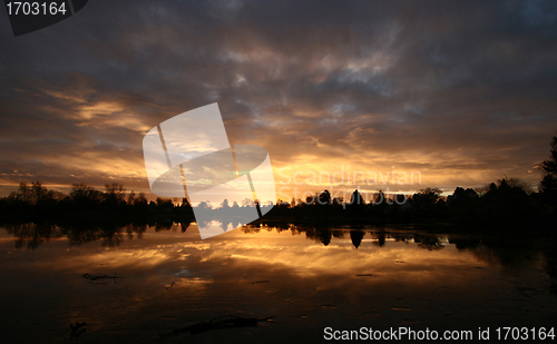 Image of lake sunset