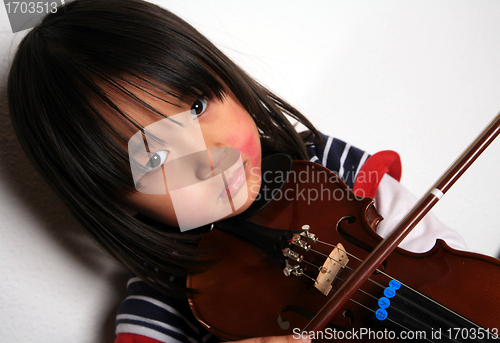 Image of Violin child