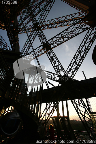 Image of tourists in paris