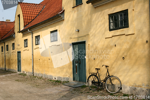 Image of yellow house