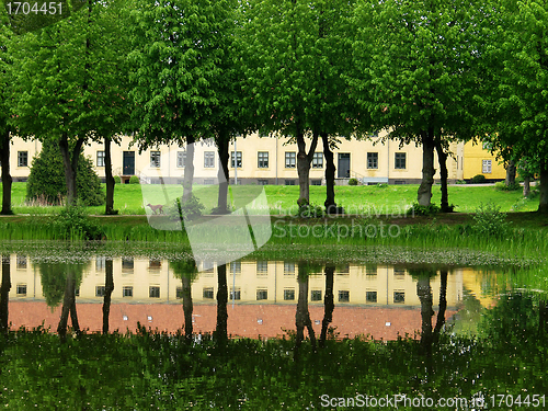 Image of  house reflection