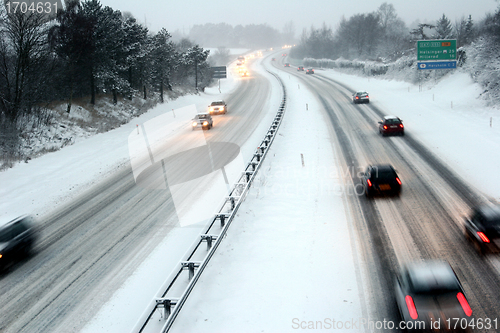 Image of night traffic in winter