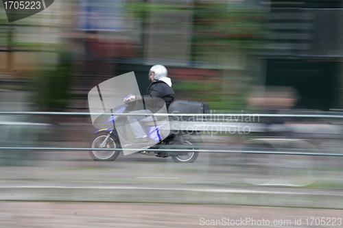 Image of traffic in paris