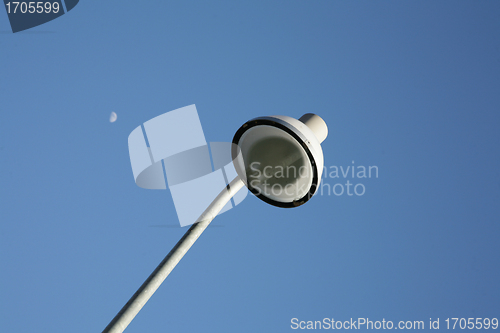 Image of street lamp