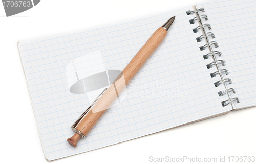 Image of  notepad and pen