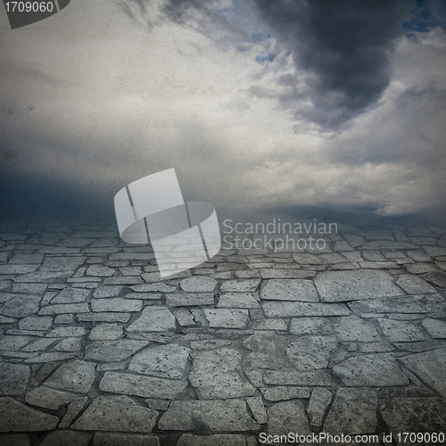 Image of background of the sky and a stone bridge