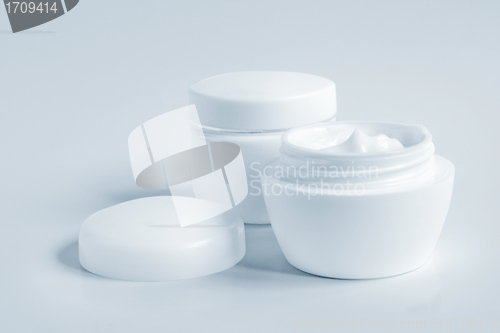 Image of cosmetic cream