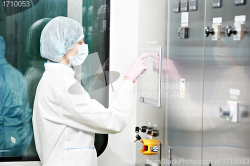 Image of pharmaceutical factory worker