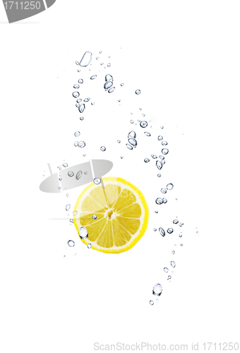 Image of slice of lemon in water
