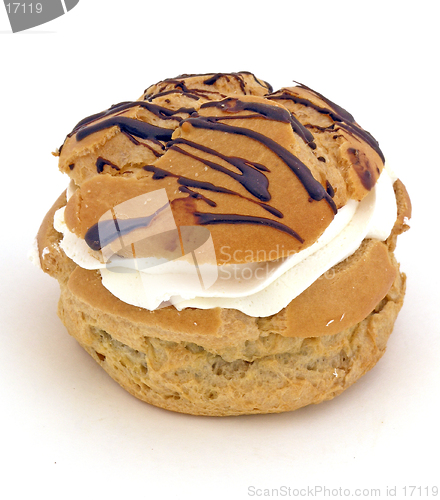 Image of Cream Puff