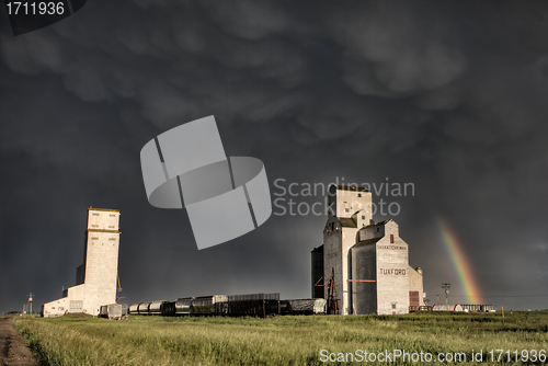 Image of Prairie Grain Elevator