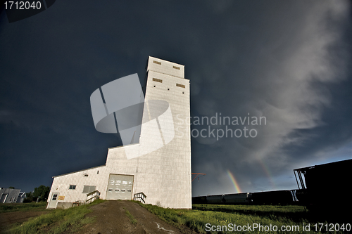 Image of Prairie Grain Elevator