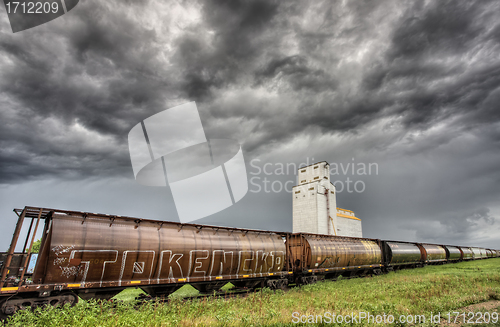 Image of Prairie Grain Elevator