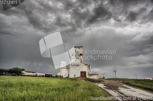 Image of Prairie Grain Elevator