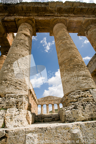 Image of columns of ancient temple 