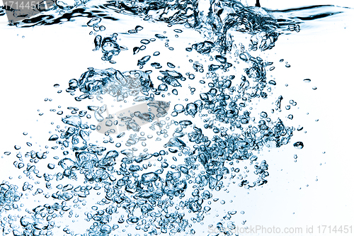 Image of bubbles in water