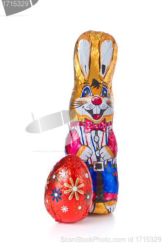 Image of easter bunny with egg