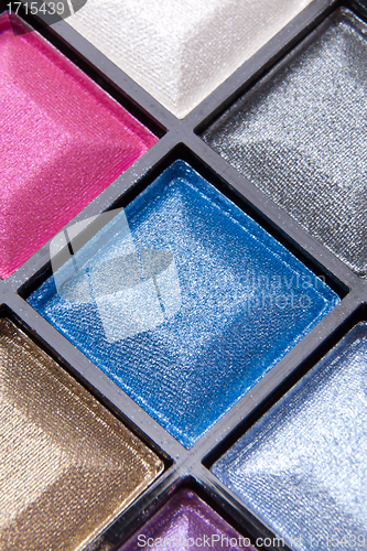 Image of compact eyeshadows