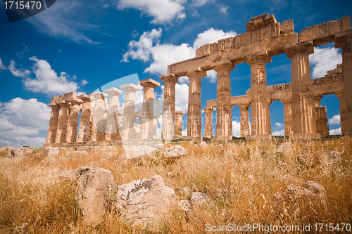 Image of Greek temple in Selinunte