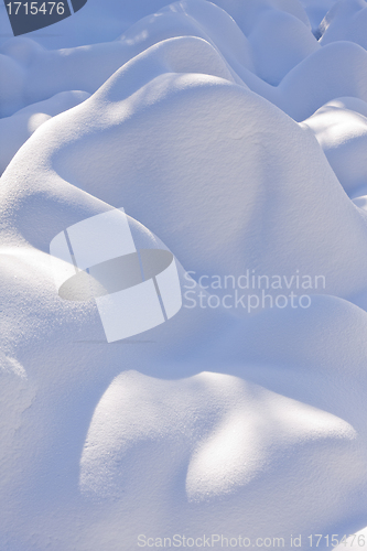 Image of fresh snow in the mountains