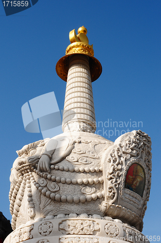 Image of White tower in a Tibetan lamasery