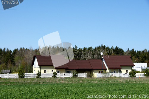 Image of The long rural house