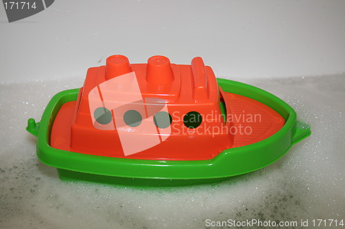 Image of Toyboat in bubbelbath