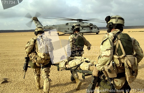Image of Soldiers in Iraq