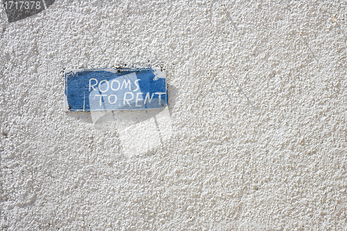 Image of Rooms to rent sign