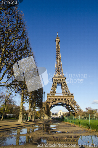 Image of Eiffel Tower on a Winter Morning