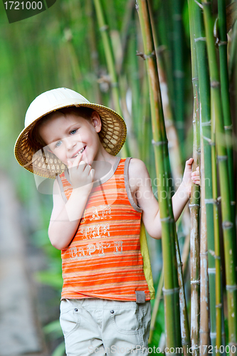 Image of Boy in safari hat
