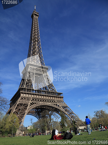 Image of Eiffel Tower 