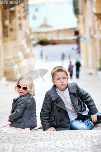 Image of Kids outdoors
