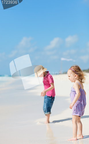 Image of Two kids at beach