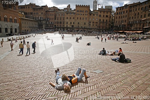 Image of Piazza del combo
