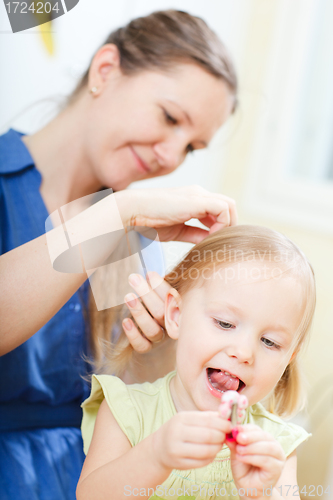 Image of Mother and daughter at home