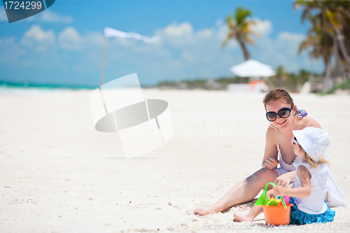 Image of Mother and daughter on vacation